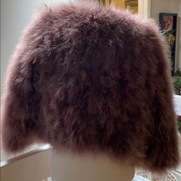 Feather coat - Picture 4 of 4